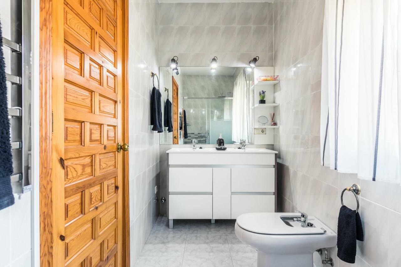 Apartamentos Turisticos Turistoledo Bilik gambar