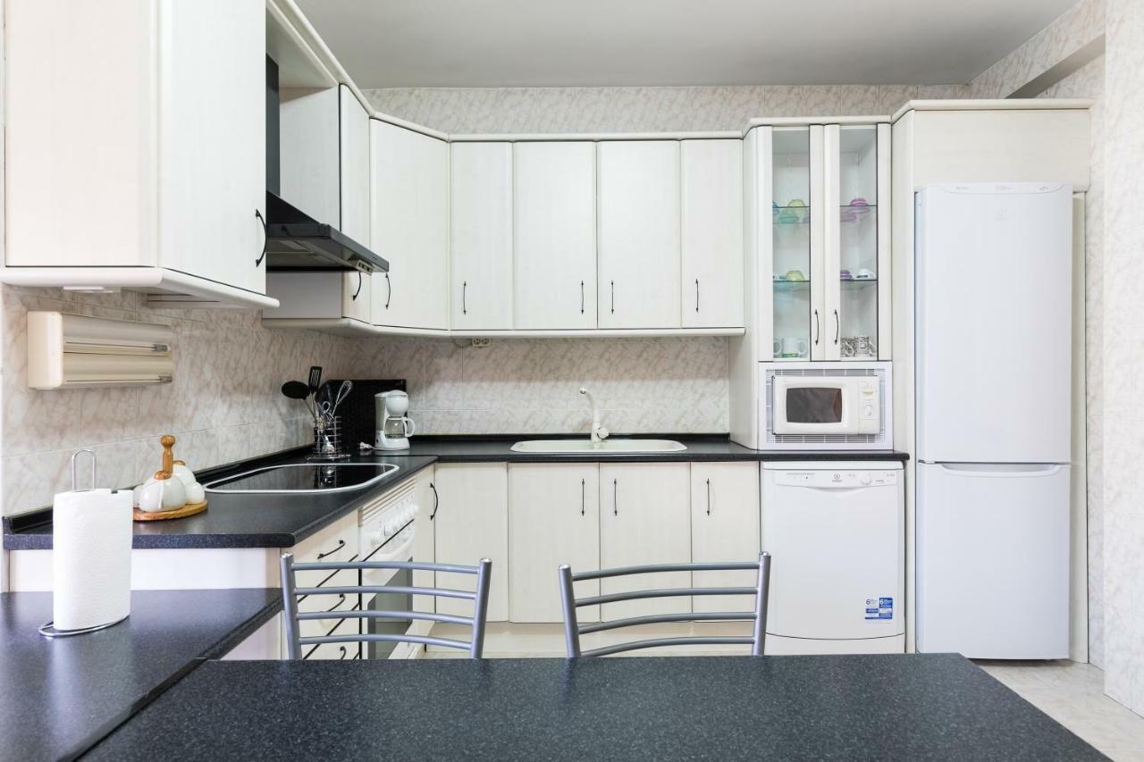 Apartamentos Turisticos Turistoledo Bilik gambar